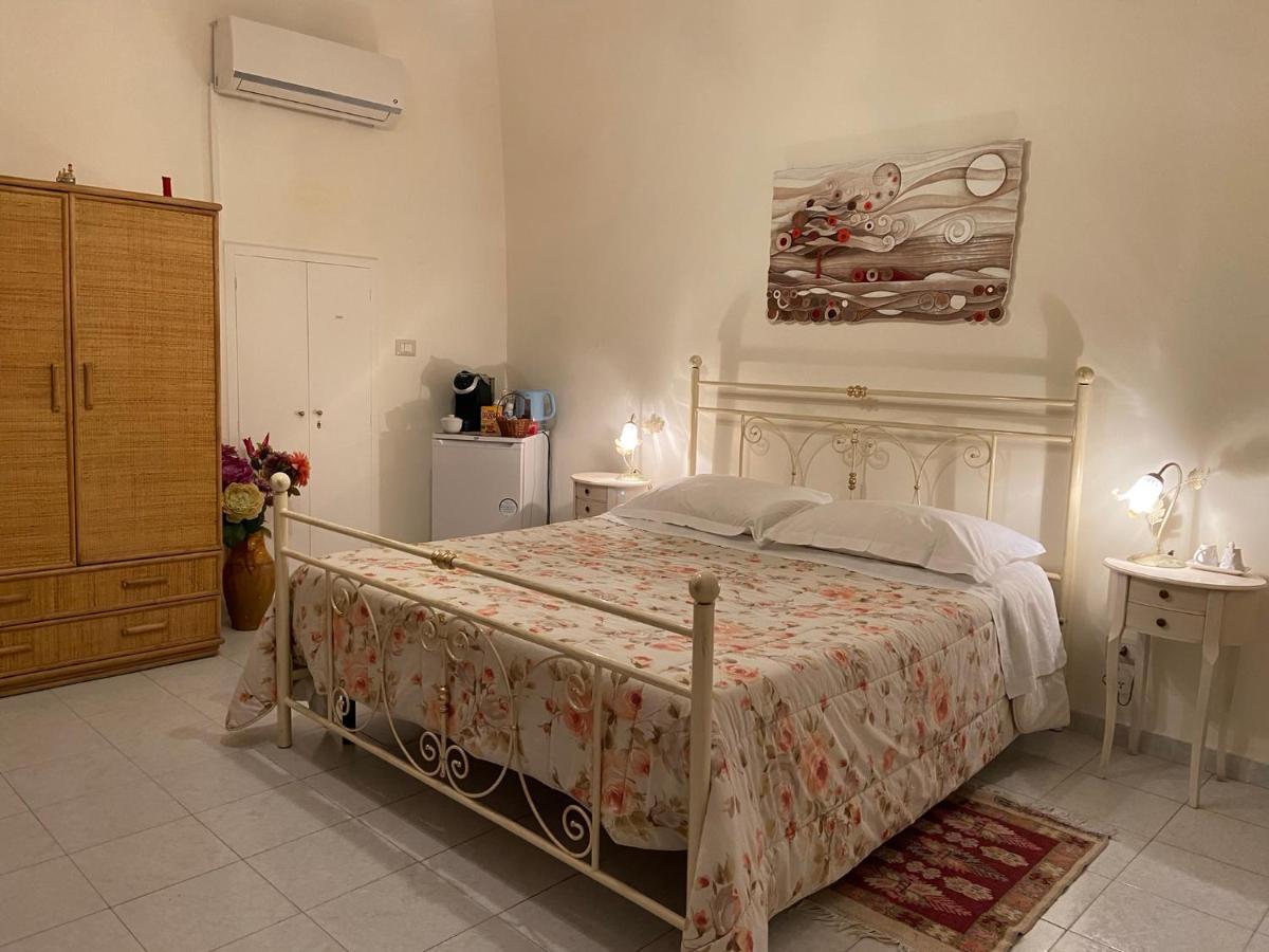 מולפטה B&B Paradiso San Vincenzo מראה חיצוני תמונה